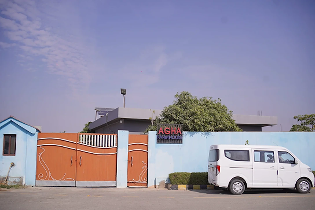Main gate of Agha Farmhouse